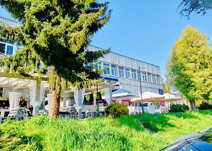 San Riverbank Apartment