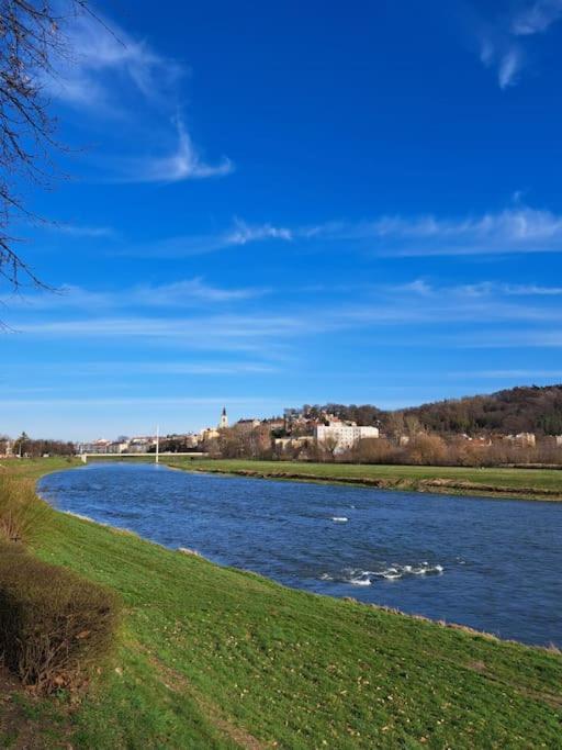 Apartment San Riverbank Przemyśl