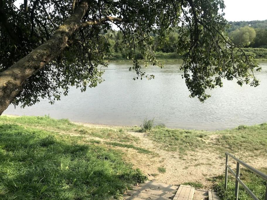 San Riverbank *